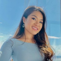 Trang H.