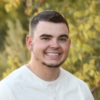 Trace Armstrong, Ea