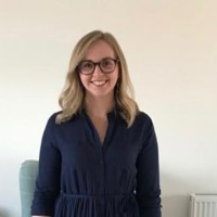 Dr Abigail Hills