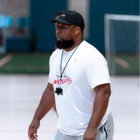 Arnell (Coach Mega) Milton