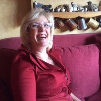 Sarah Chartres