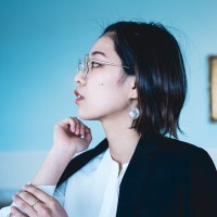 岡田賛美