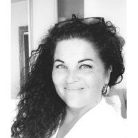 Anita F.