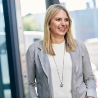 Stefanie Dehaut