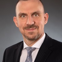 Dr. Bernhard Milla