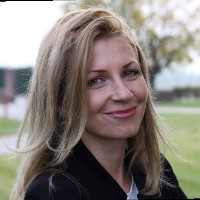Andra Curtuzan