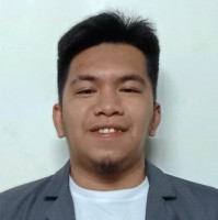 Ken De Castro