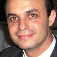 Eduardo R Bertosse