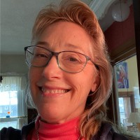 Robin M Greer