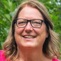 Mary Bergstrom