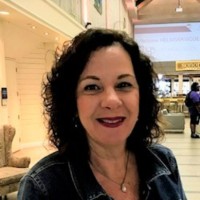 Ellen Slade (Ellenslade)