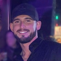 Zach Bond
