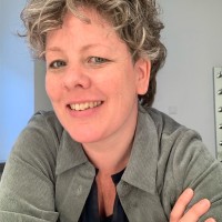 Alinda Zuidema-Boezen