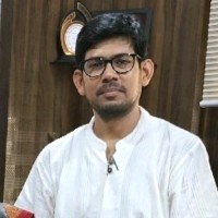 Dr. Wasim Arif