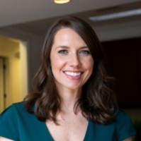 Elizabeth Bazzel Dichiara