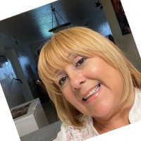 Melba Santos
