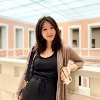 Yiren S.