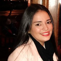 Luz Velázquez