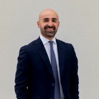 Marco E.