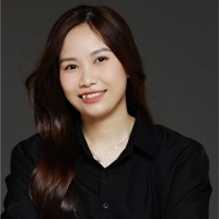 Hà Trang Nguyễn