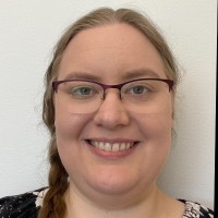 Julia Lindfors (Former Bergman)