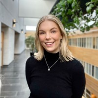 Madelen Holst