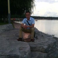 Yawei Wang