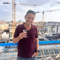 Gil Molho