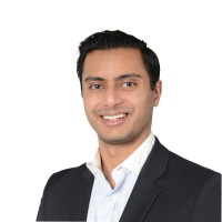 Moyez Khan