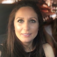 LAURA RODRIGUEZ PARIS