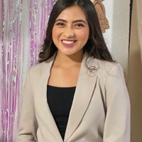 Frida Zamora