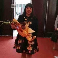 李宏珍