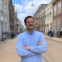 Dr. Christian Rullang