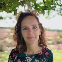 Annette De Vries-Vlaanderen