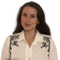 Angela Lara Aires