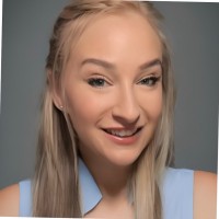 Rebecca Kenefic, Sns