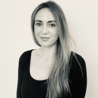 Anouk Renner
