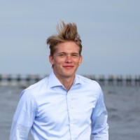 Kristoffer Larsson Lindstrii
