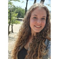 Merel Van Den Hoof
