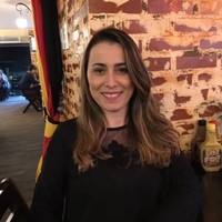 Nádia Vasconcellos