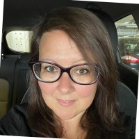 Donna Holt
