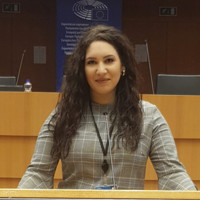 Jeannine Pöll