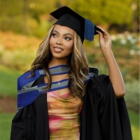 Gwyn Molomo