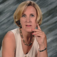 Nina Vuds
