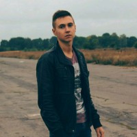 Андрей Комар