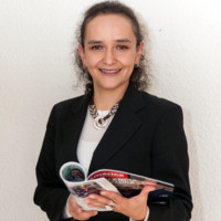 Eva Valencia Canelos