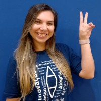 Karine de Paula Soares