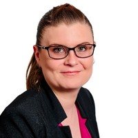 Andrea King