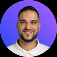 Julian De Azevedo