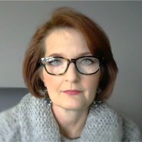 Joy Reeves